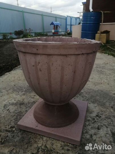 Вазоны для цветов бетонные