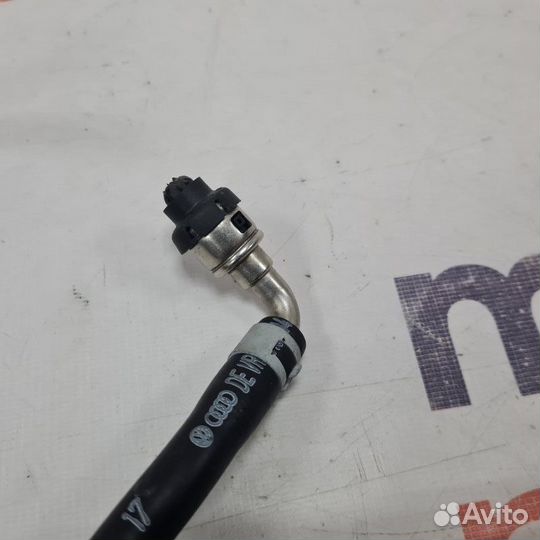 Патрубок системы охлаждения Volkswagen Tiguan 2