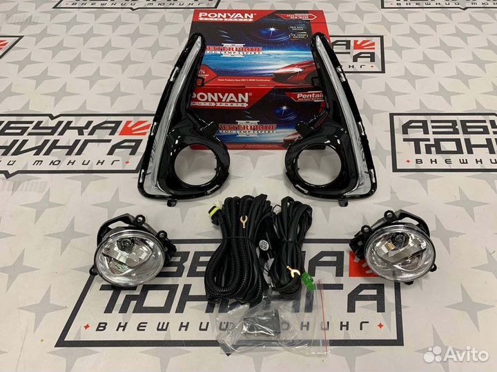 Туманки Toyota Vitz 130 2017-2020 год M6787