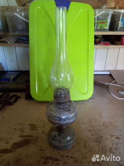 Лампа керосиновая
