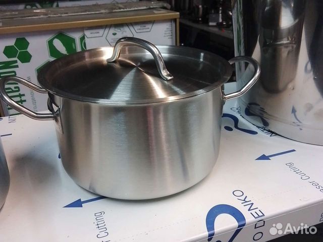 Кастрюля из нержавейки 2,7 литра