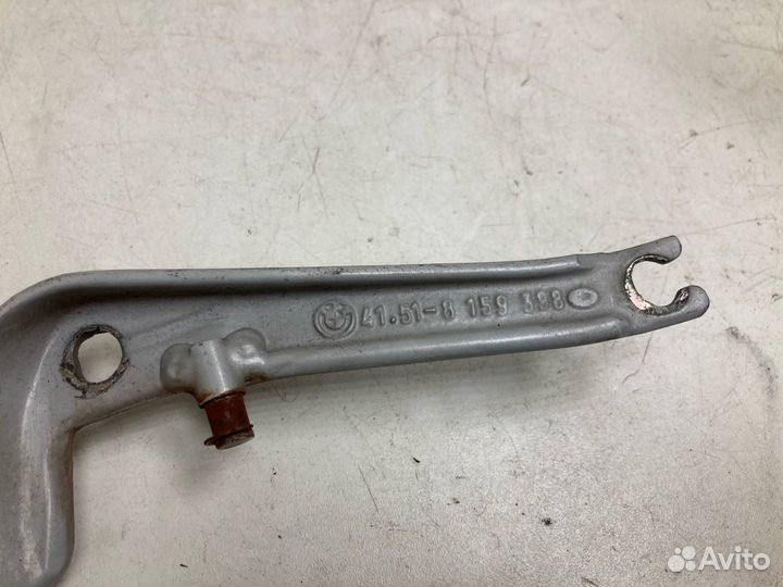 Петля крышки багажника правая BMW E39