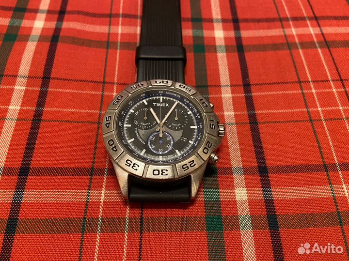 Часы Timex
