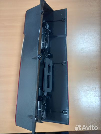 Фонарь задний левый mercedes-benz sprinter