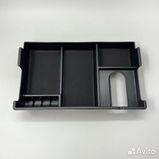 Органайзер в подлокотник Toyota Tundra с 14 B2920