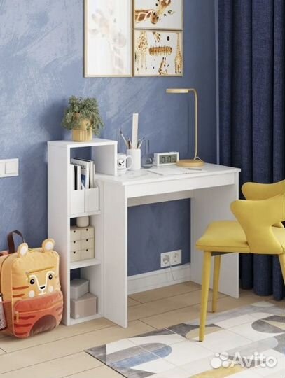 Компьютерный стол белый с ящиками новый