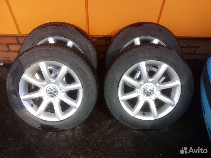 Диски volkswagen r15 + зимняя резина
