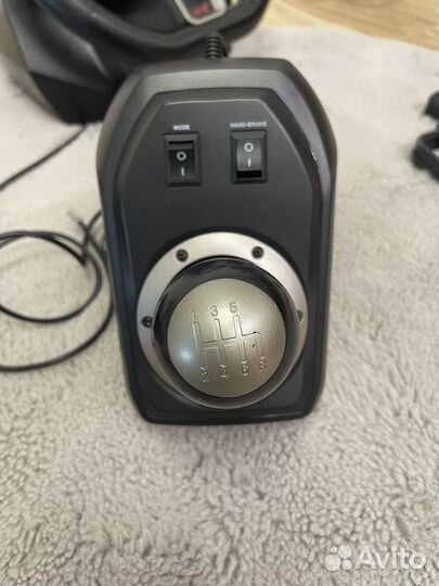 Игровой руль 900 градусов 3 педали и кпп