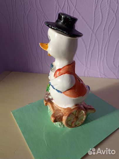 Утенок- подставка для лопаток