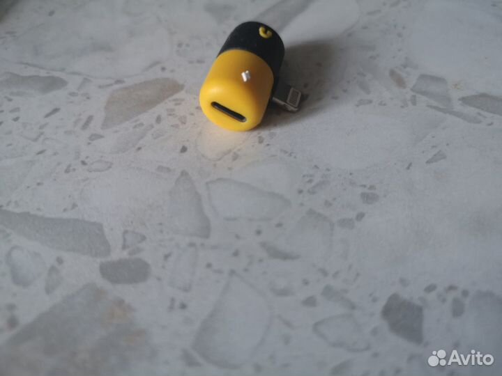 Адаптер для айфона