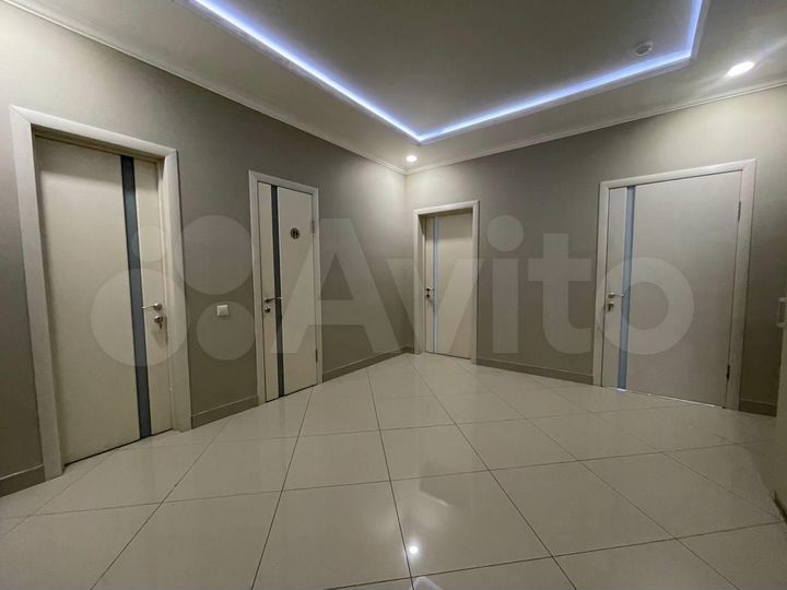 Офис в аренду, 113 м²