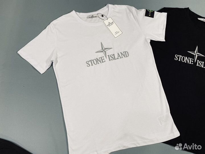 Спортивный костюм шорты и футболка stone island