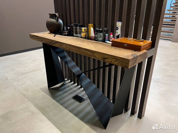 Консоль дизайнерская из массива лофт