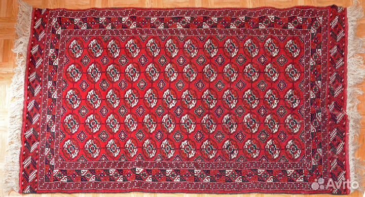 Туркменский ковер