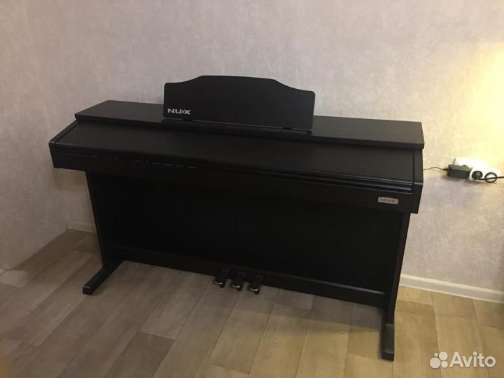 Цифровое пианино NUX WK-400