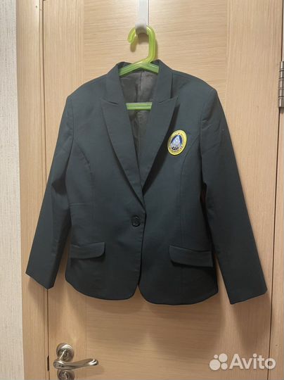Школьная форма для девочки пиджак