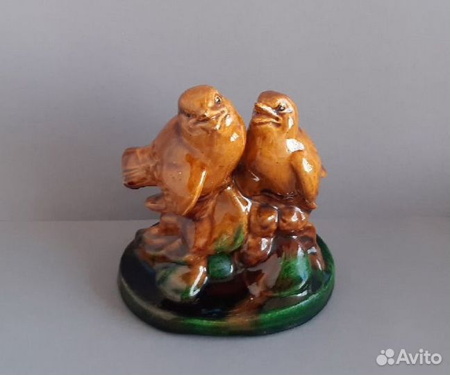 Фарфоровая фигура Песнопение