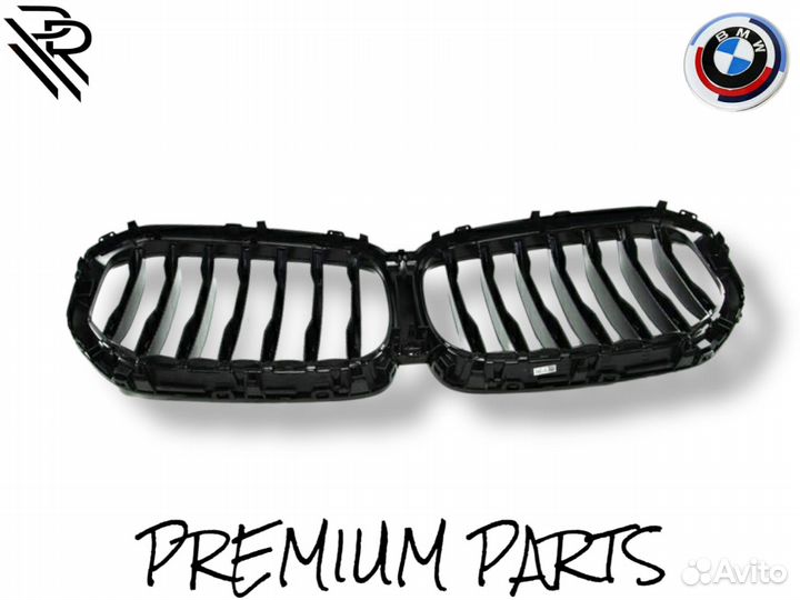 Черная решетка радиатора BMW X5 G05