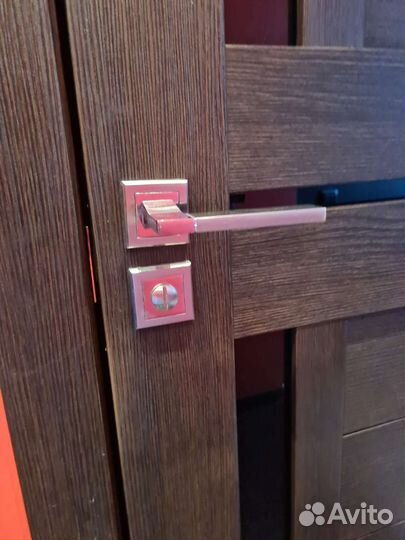 Дверь межкомнатная 600 с коробкой бу