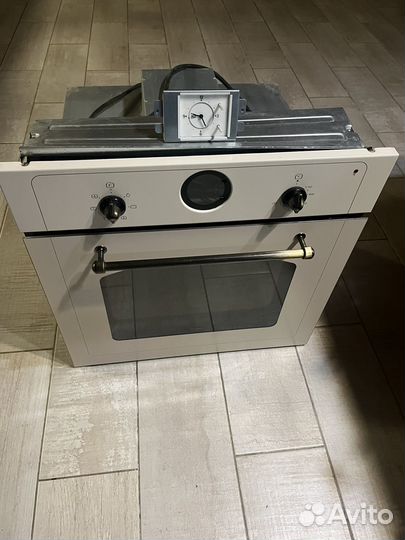 Духовой шкаф whirlpool