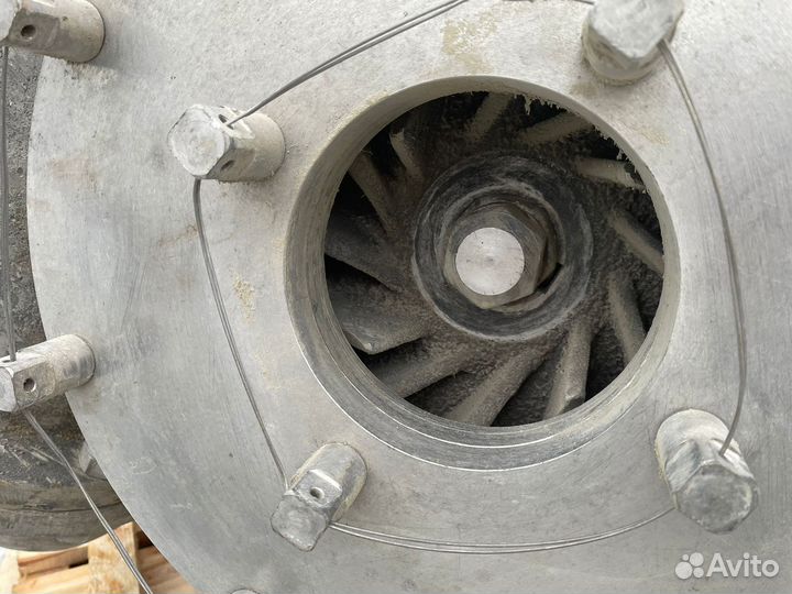 Полупогружной химический насос тхи 150-125-340К