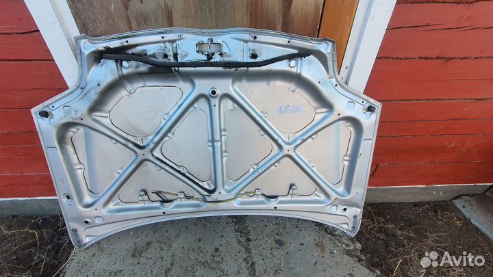 Капот га тайота каролла