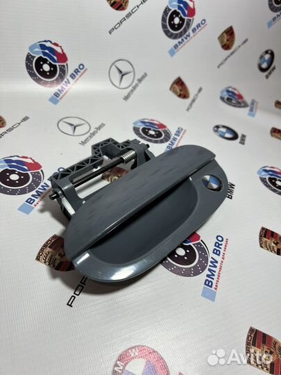 Ручка двери левая BMW E39 E38 водительская внешняя