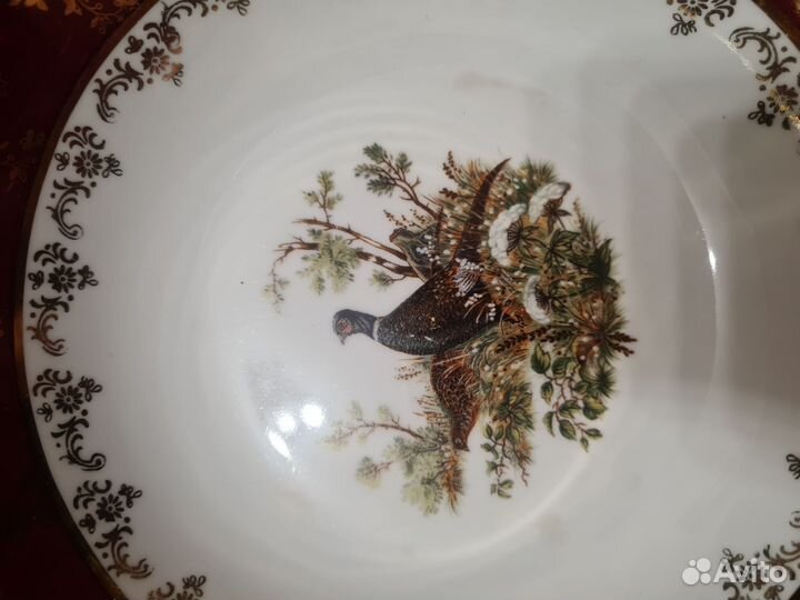 Салатник Охота красная, фарфор, Чехия, 22 см