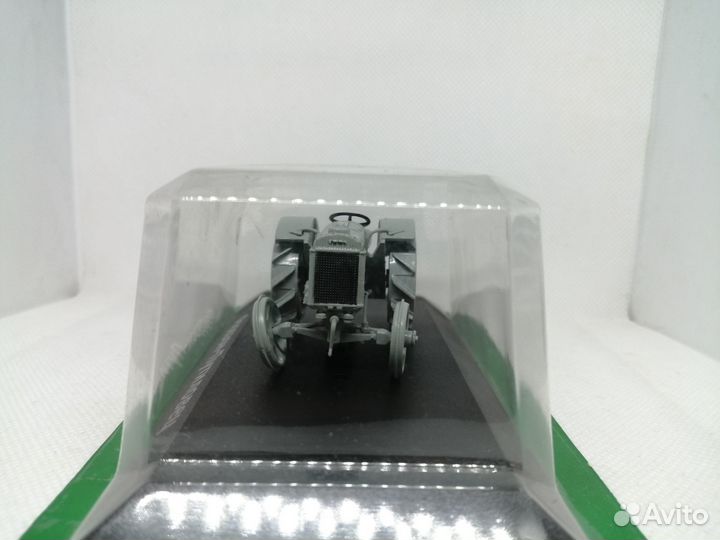 Модель Колёсный трактор Фордзон-Путиловец