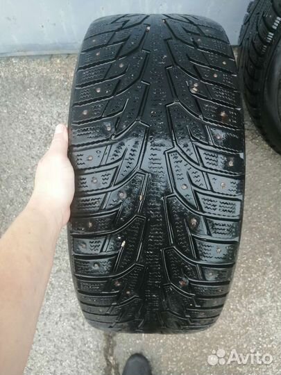 Hankook Winter I'Pike 235/45 R17 97T