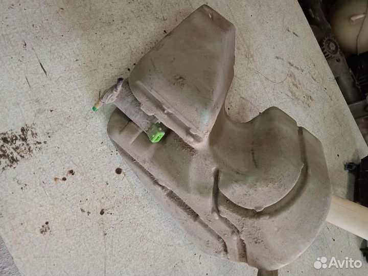 Бачок омывателя с мотором Citroen xsara I ситроен