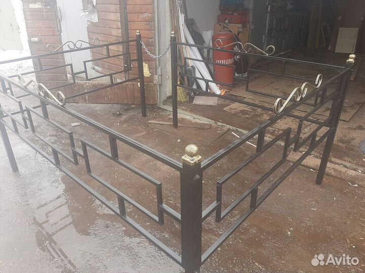 Оградки для кладбища Ограды на могилы.Просто забор