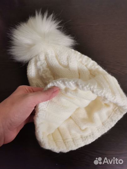 Шапка женская вязаная с помпоном новая
