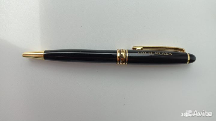 Ручка шариковая подарочная