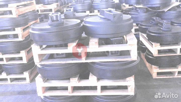 Колесо направляющее PC220LC-8 20Y-30-00320