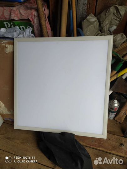 Светильник потолочный светодиодный