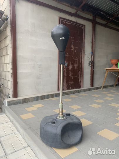 Боксерская груша напольная