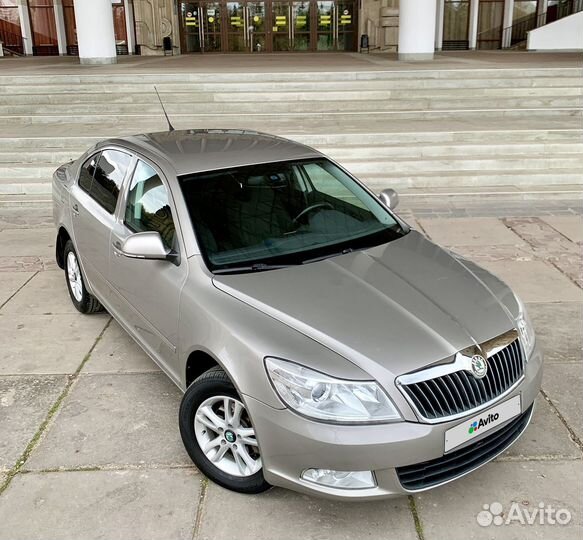 Skoda Octavia 1.6 AT, 2009, 137 163 км