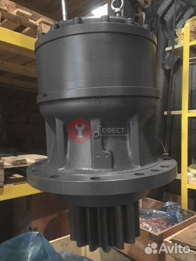 Поворотный редуктор Hitachi 4486557