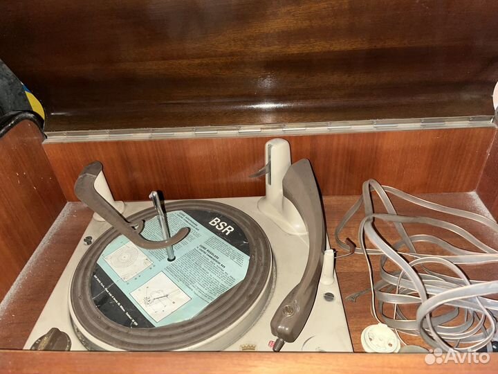 Ламповый приёмник Grundig 7000. 243