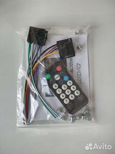 Новая магнитола Digma DKR-550 USB/SD