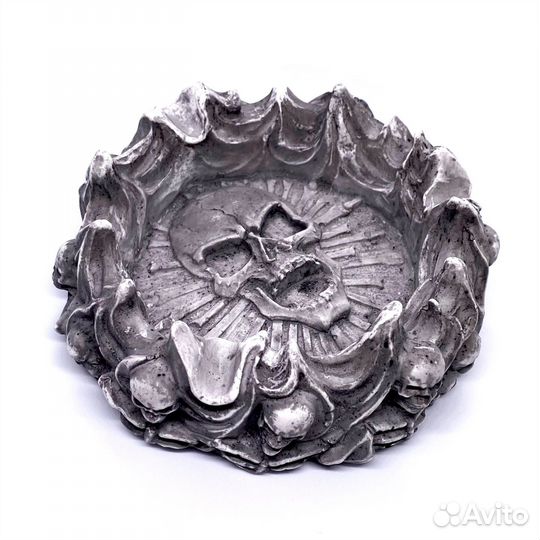Пепельница череп ручная работа