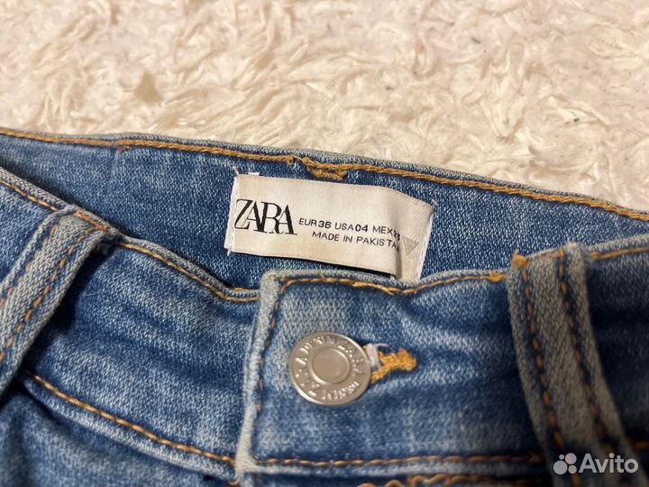 Джинсы zara