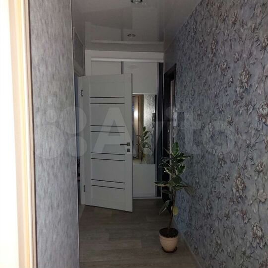 4-к. квартира, 61 м², 4/5 эт.