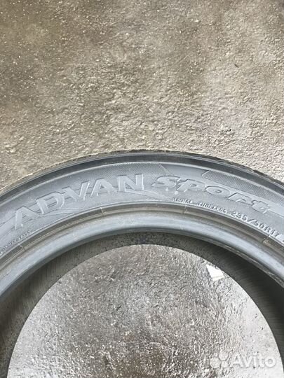 Yokohama Advan Sport V103 235/50 R17