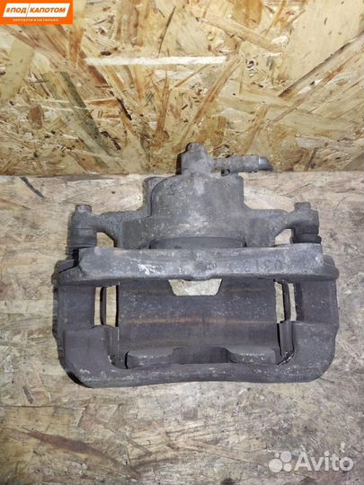 Суппорт тормозной передний правый Opel Astra J