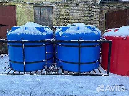 Пластиковая емкость для перевозки