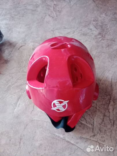 Продам шлем,защиту,перчатки и пояса для тхэквондо