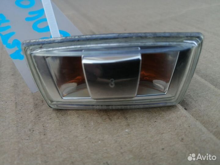 Повторитель поворота Opel Astra H