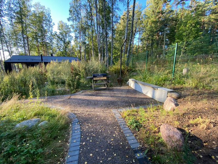 Дом 77 м² на участке 2 га